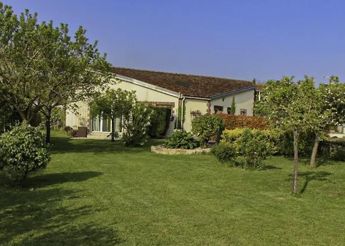 Dom wakacyjny Au Chant Du Coq Saint-Lyé