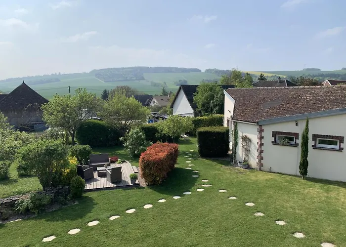 Au Chant Du Coq * Saint-Lyé